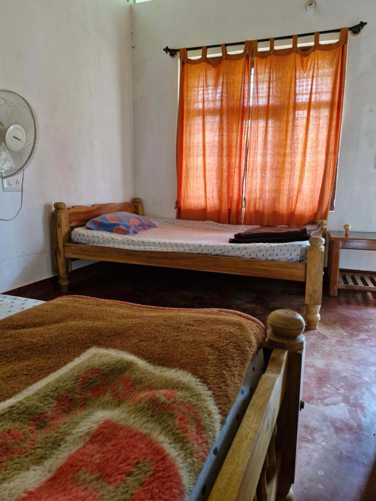 Athena Homestay Somvārpet エクステリア 写真